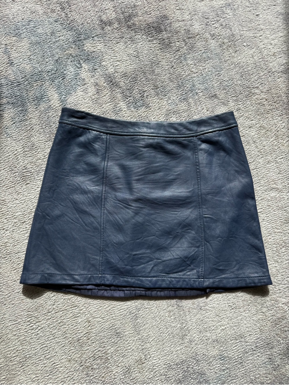 Gianni Bini Genuine Leather Navy Blue Mini Skirt Size M Y2K